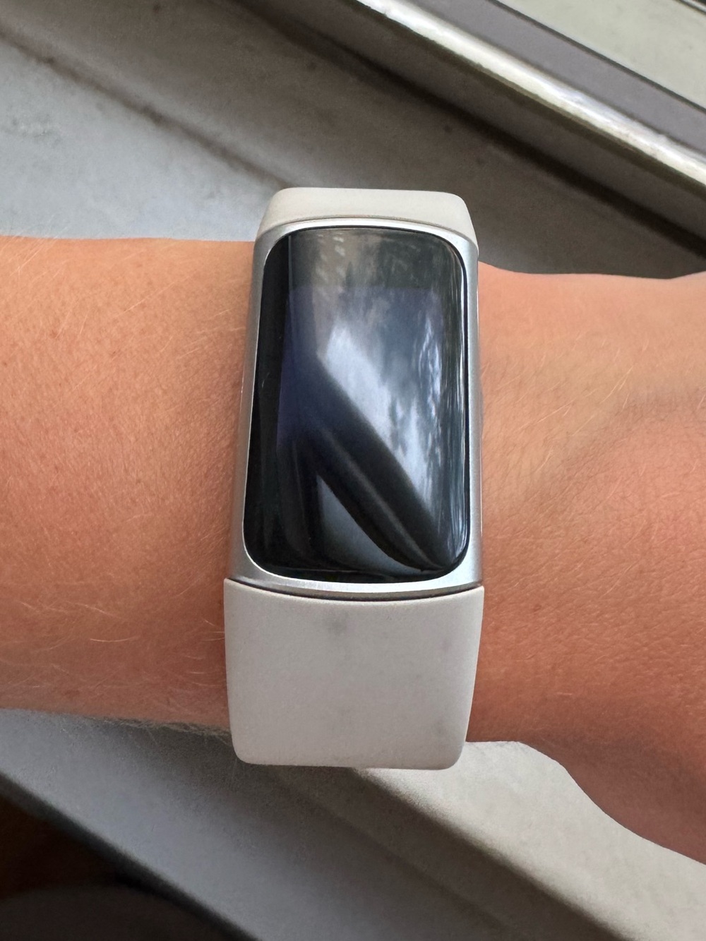 FitBit Charge 6